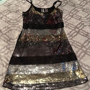 BKE Sequin black,gold,and silver striped top size M!